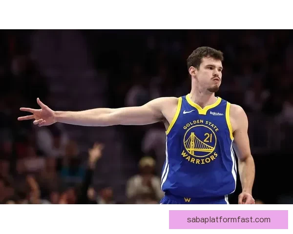 刚复出又受伤勇士波斯特脚伤退场本场无复出可能