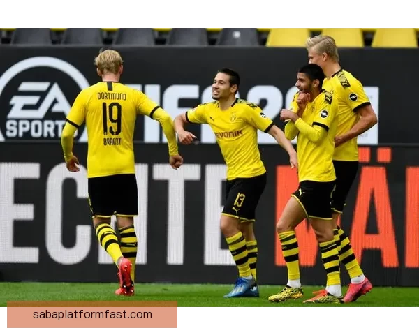 多特蒙德补时连入两球逆转斯图加特阿德耶米布兰特双双建功